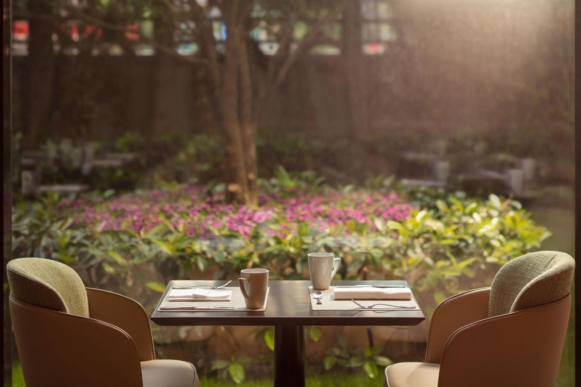 Sheraton Istanbul Levent Екстер'єр фото