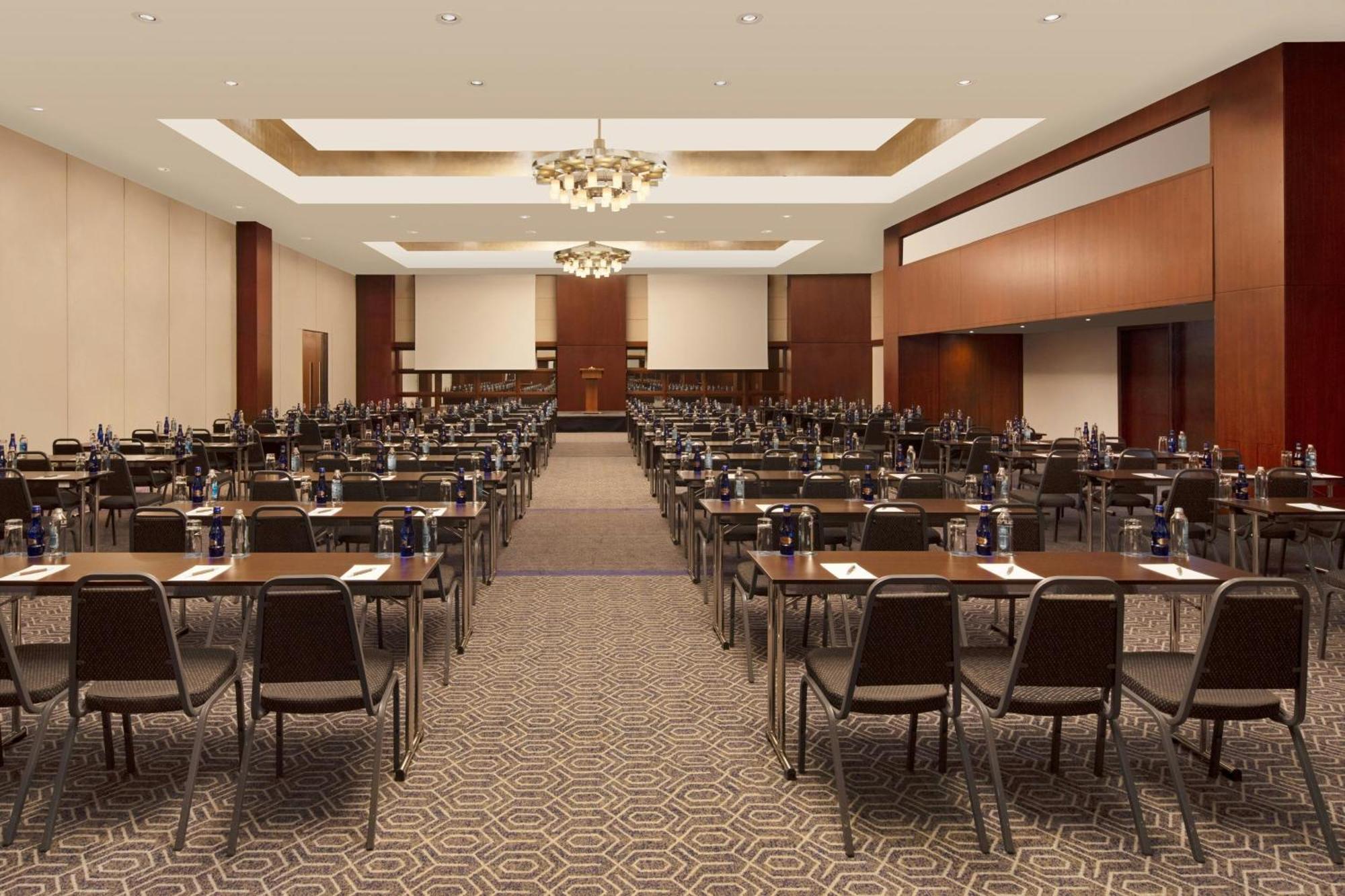 Sheraton Istanbul Levent Екстер'єр фото
