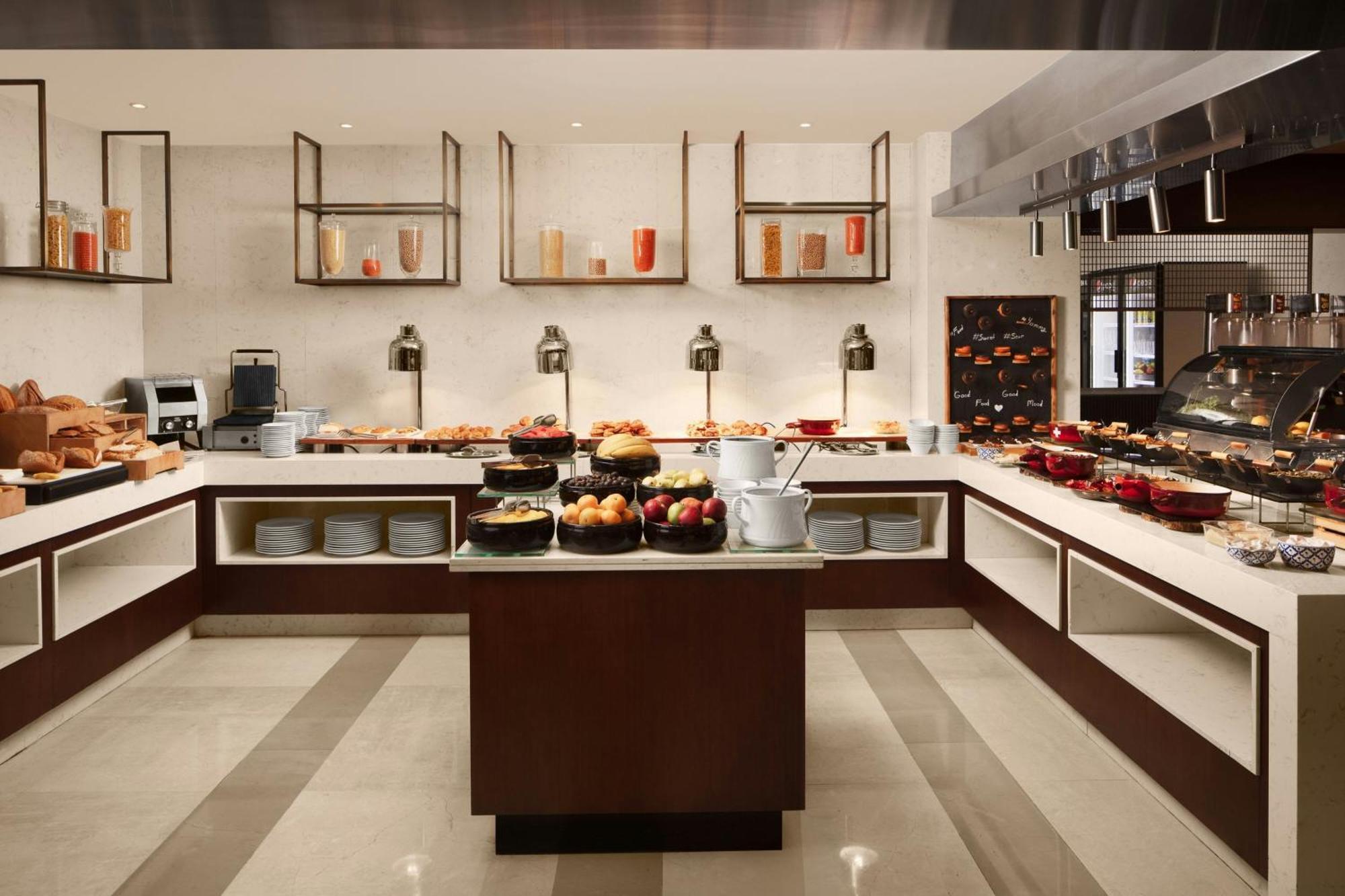 Sheraton Istanbul Levent Екстер'єр фото